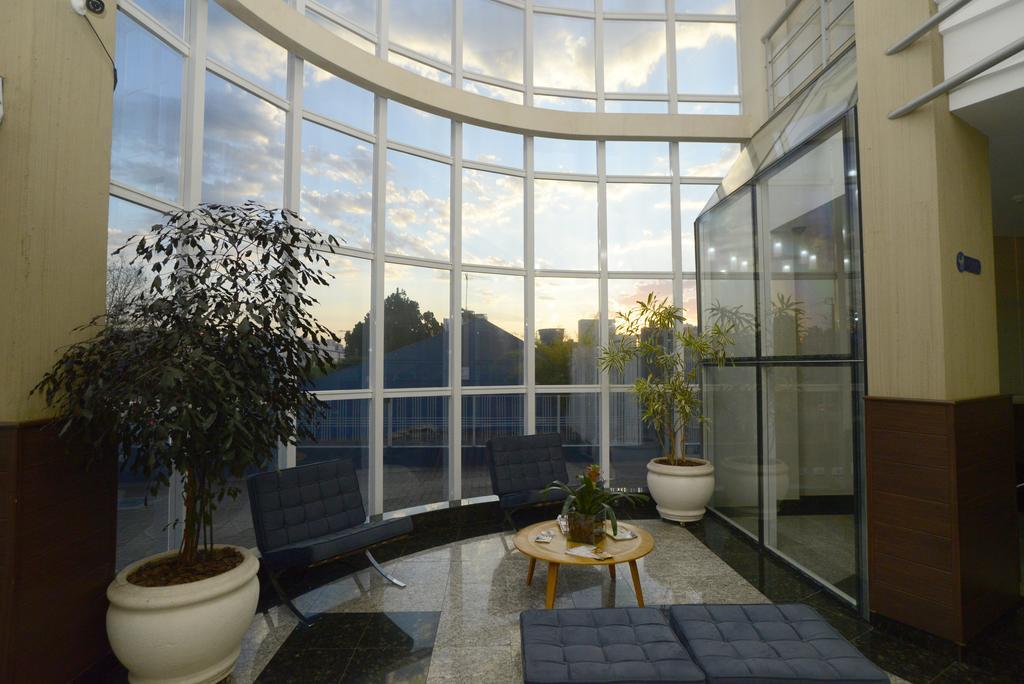 Golden Blue Hotel لوندرينا المظهر الخارجي الصورة