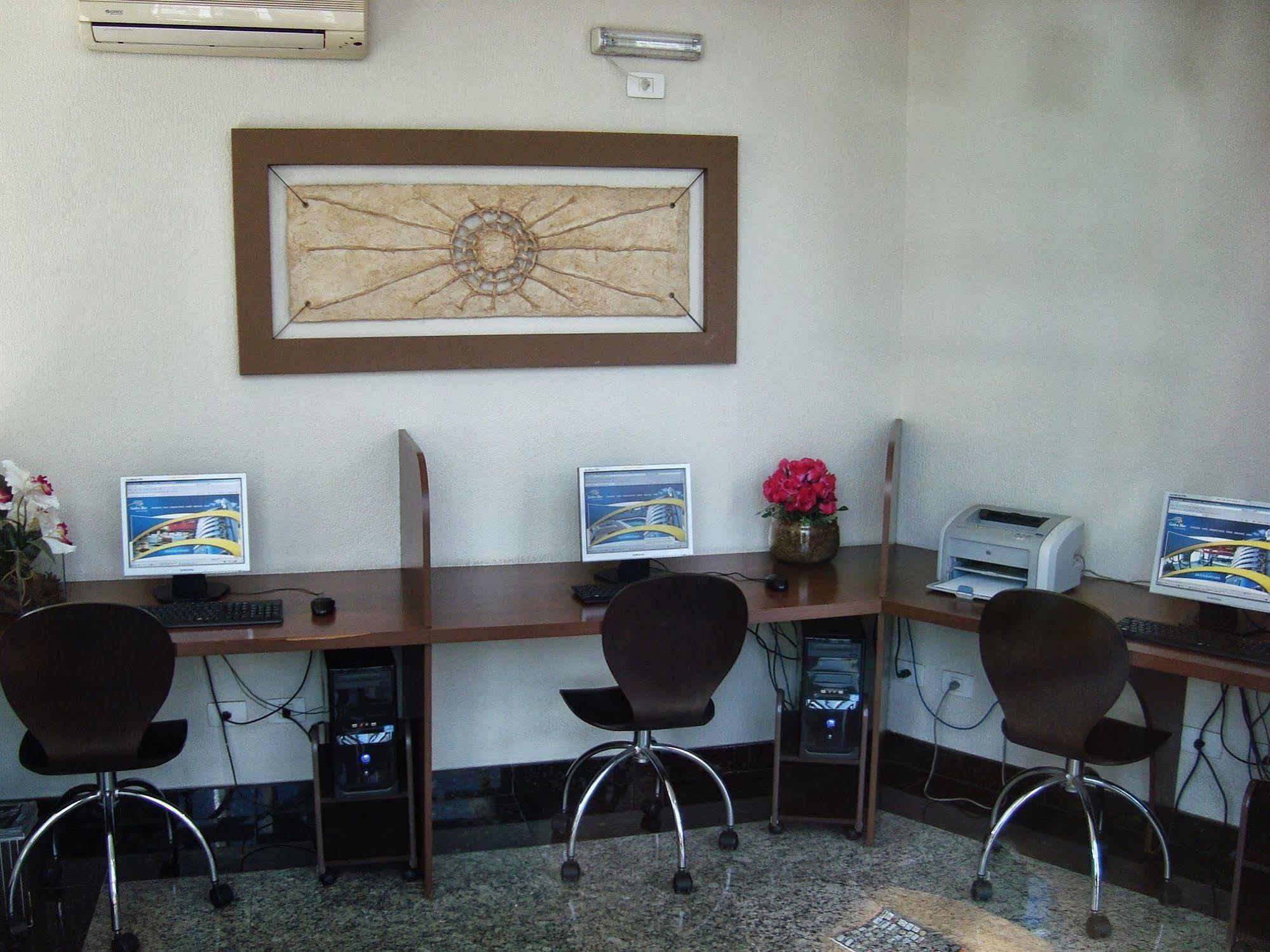 Golden Blue Hotel لوندرينا المظهر الخارجي الصورة