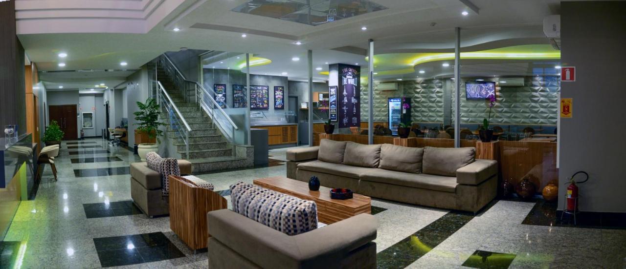 Golden Blue Hotel لوندرينا المظهر الخارجي الصورة